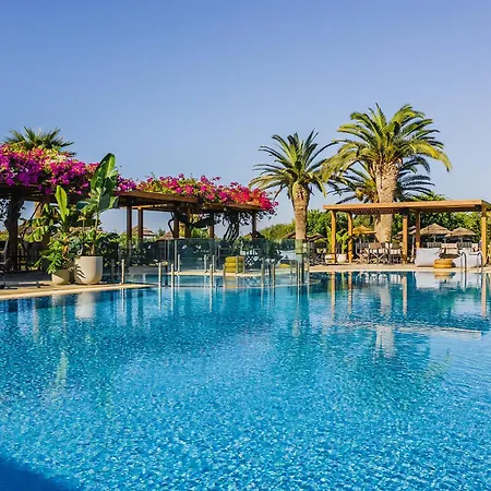 阿里恩滩酒店 5*