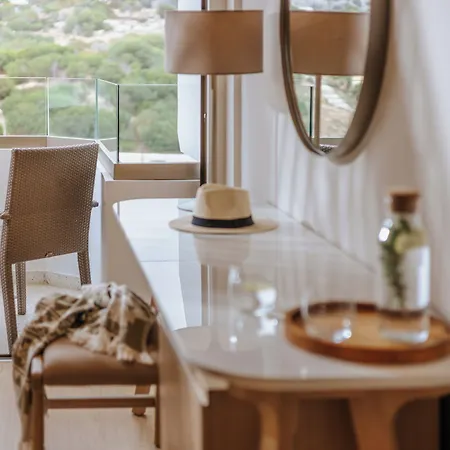 Hotel Alion